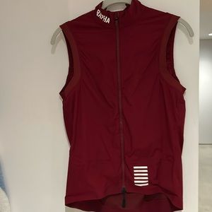 Rapha lightweight vest worn only a few times. Bought wrong size.